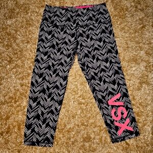 Victoria's Secret Capri Leggings Dynamic Chevron Design